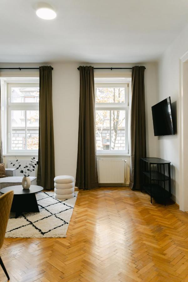 Cozy Apt Perfect For 4-6 Tv Metro Self-Checkin Wien Exterior foto